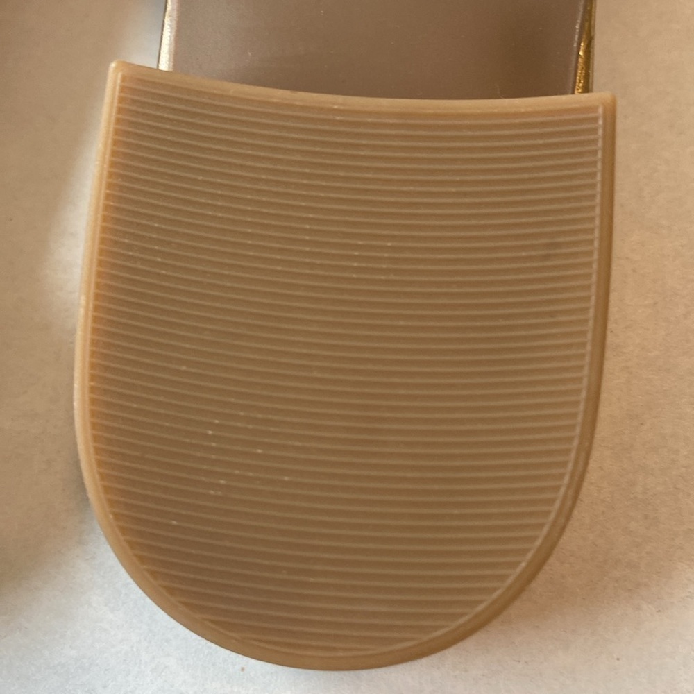 Aquatalia Sandals - Picture 4 of 9